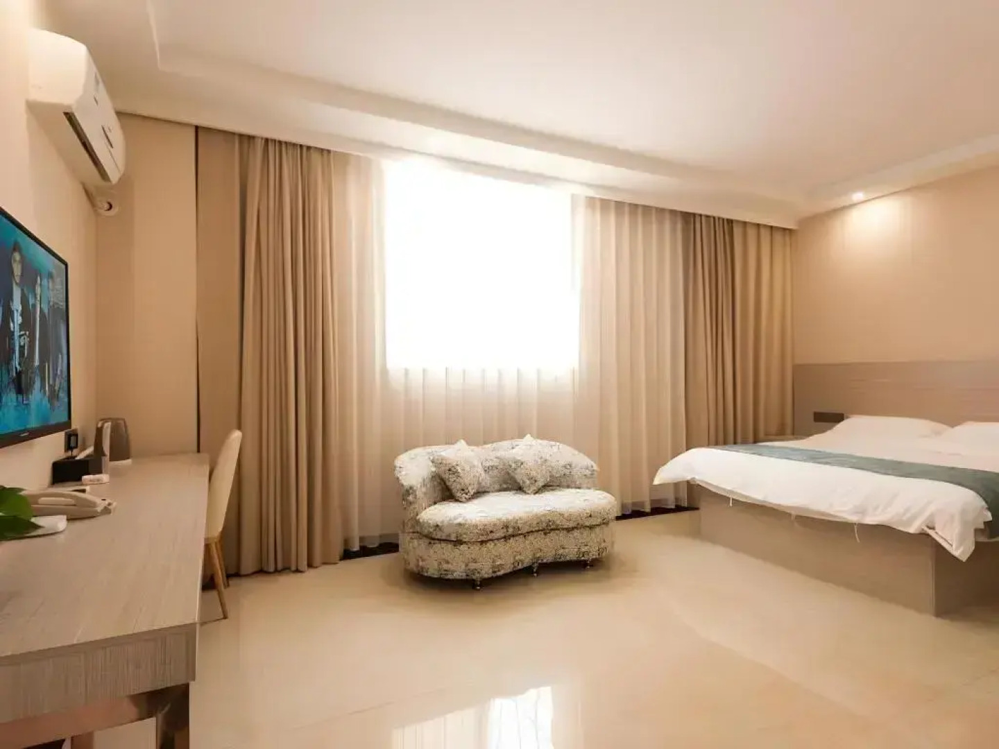 Shell Huaibei City Xiangshan District Cuifeng Road Hotel