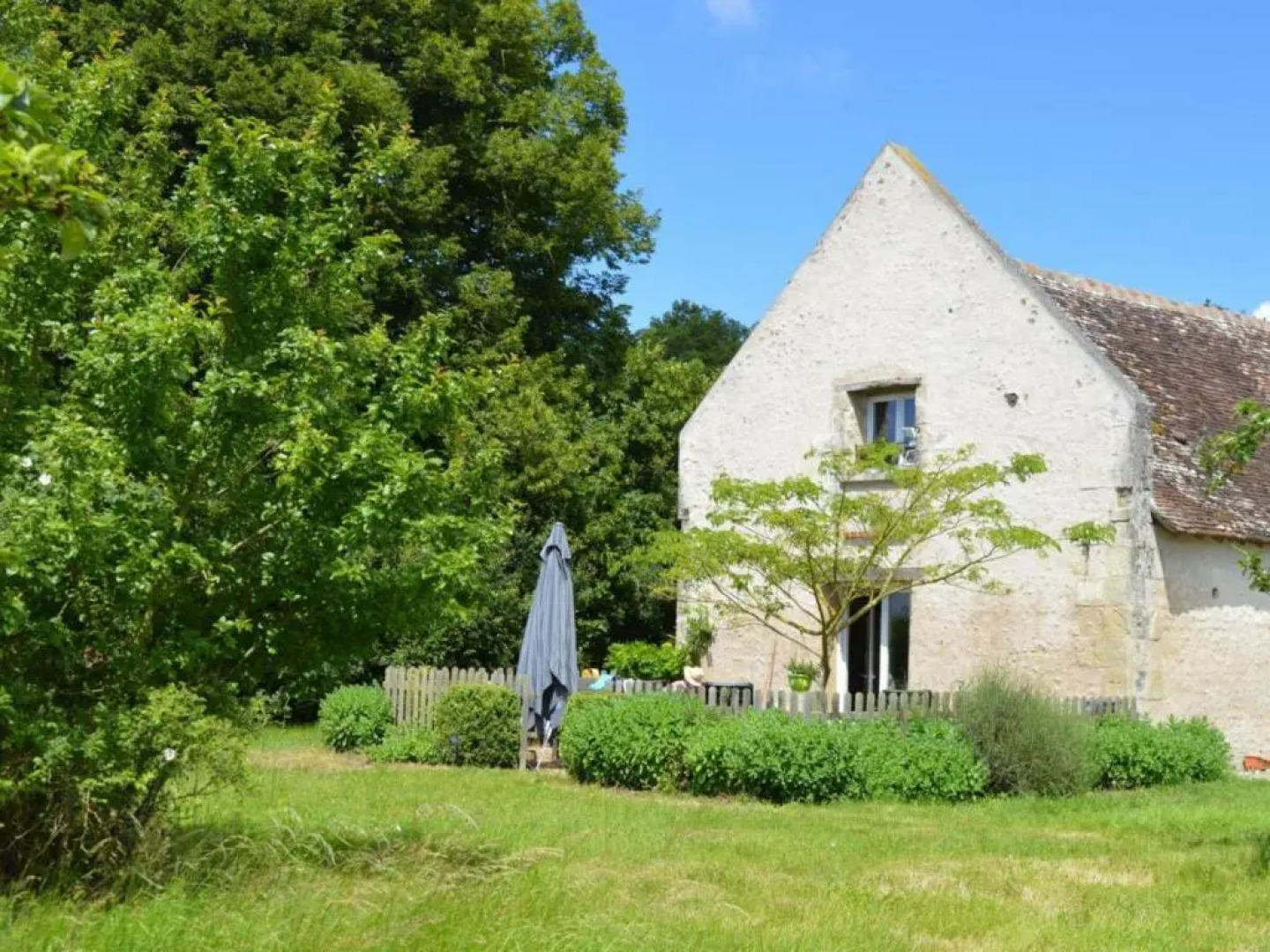 Gîte Nazelles-Négron, 3 pièces, 4 personnes - FR-1-381-201