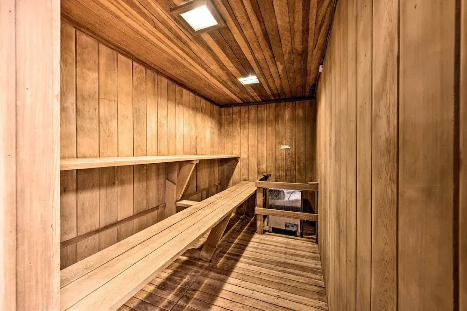 Ski, Hike & More: White Mountains Family Home