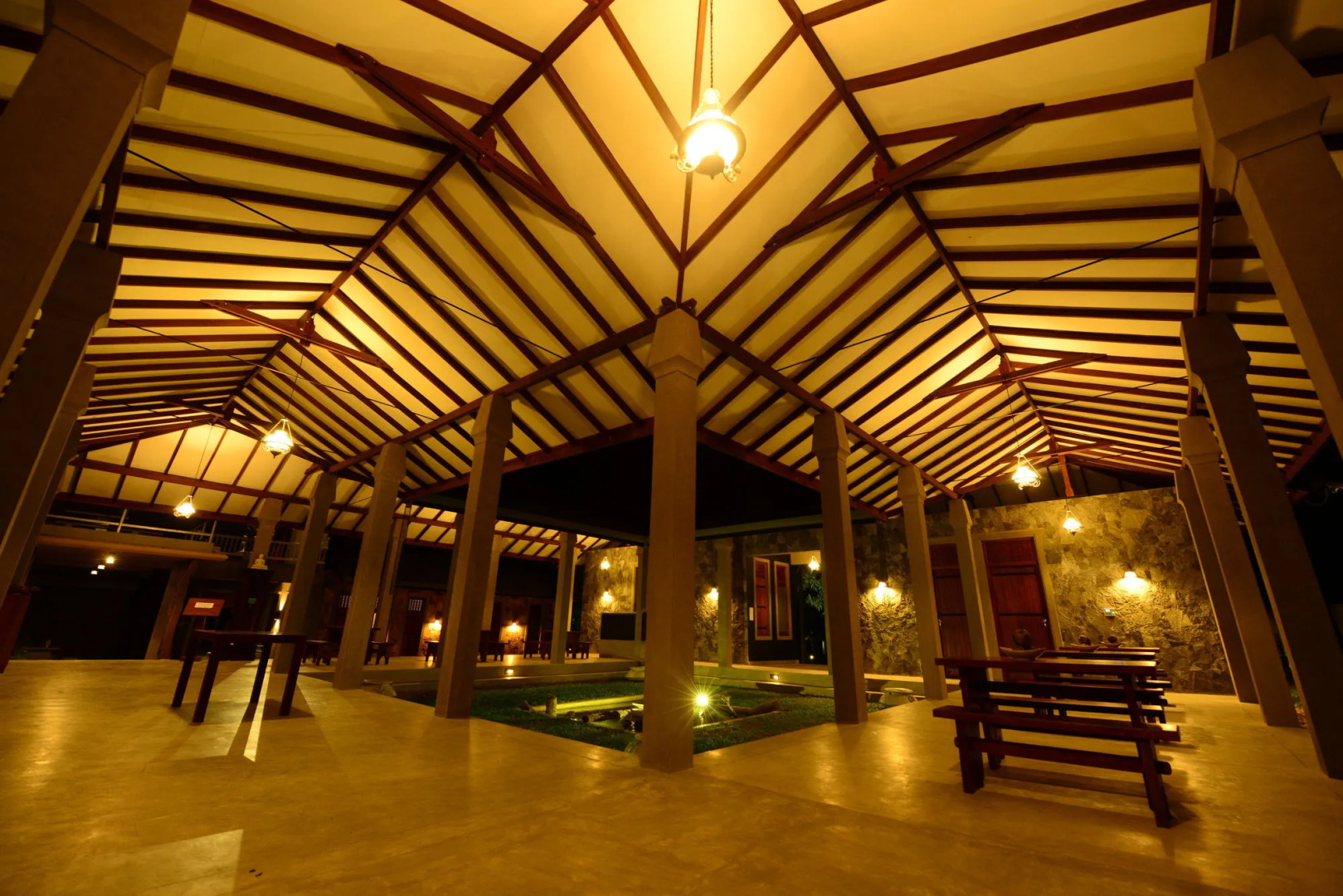 Nil Diya Mankada Safari Lodge