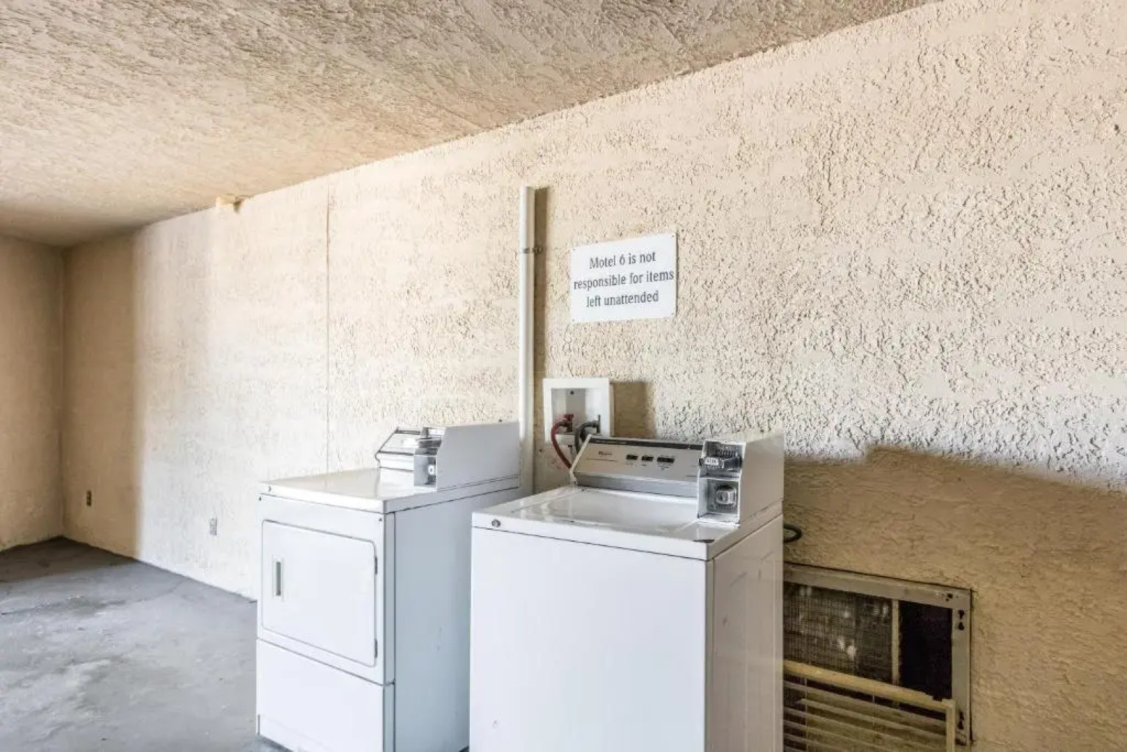 Motel 6 Pooler, GA - Savannah Airport