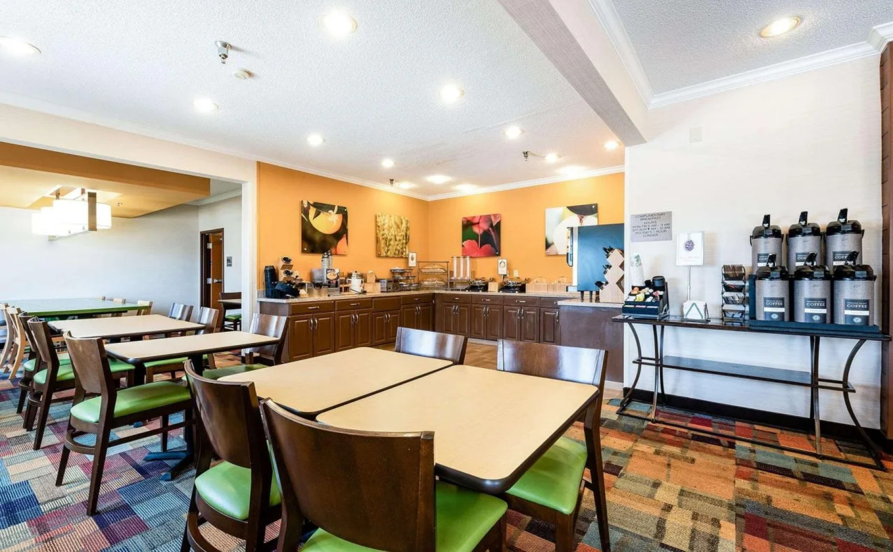 AmericInn by Wyndham Minot