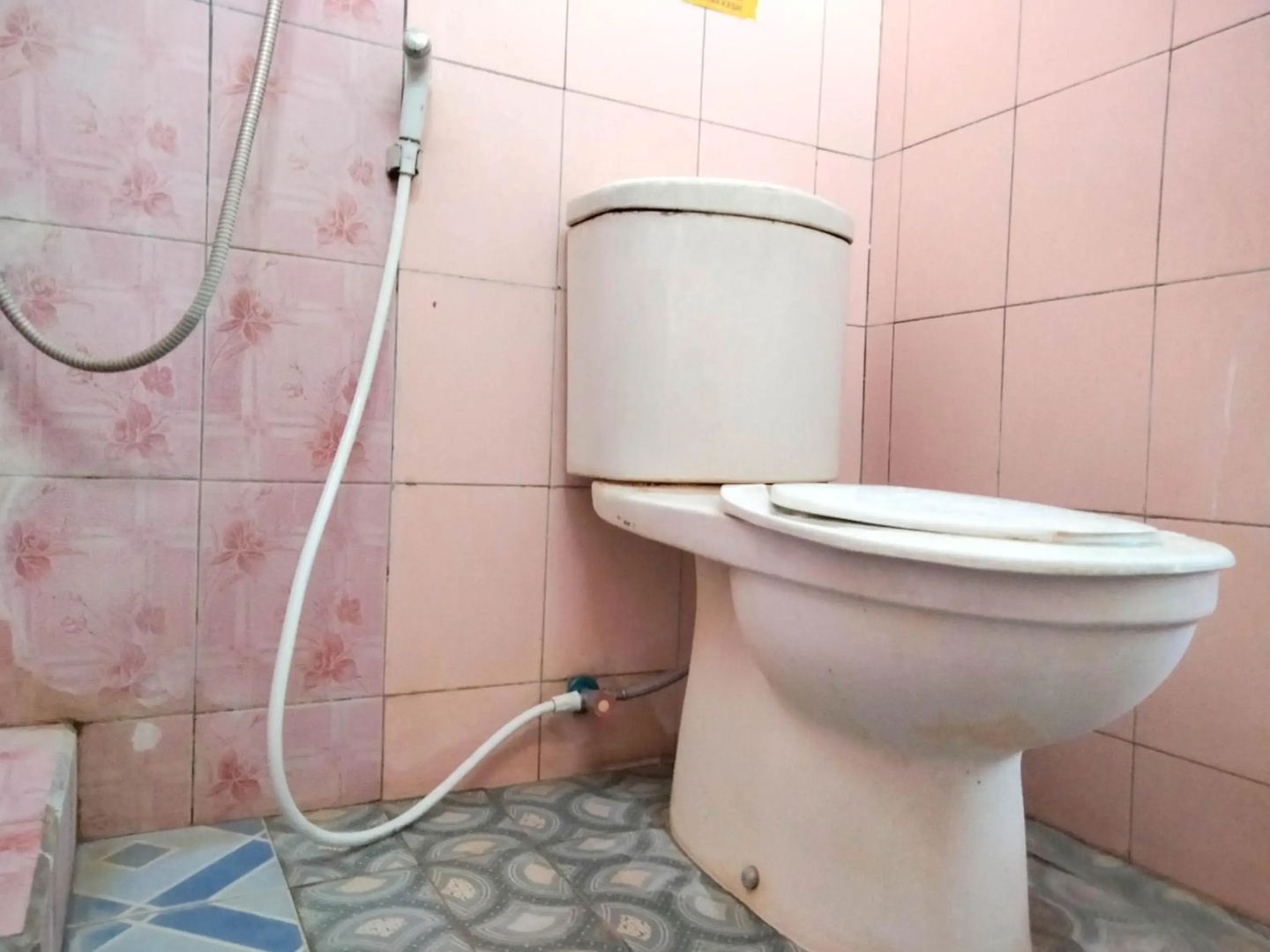 OYO 2855 Sartika Hotel Pati