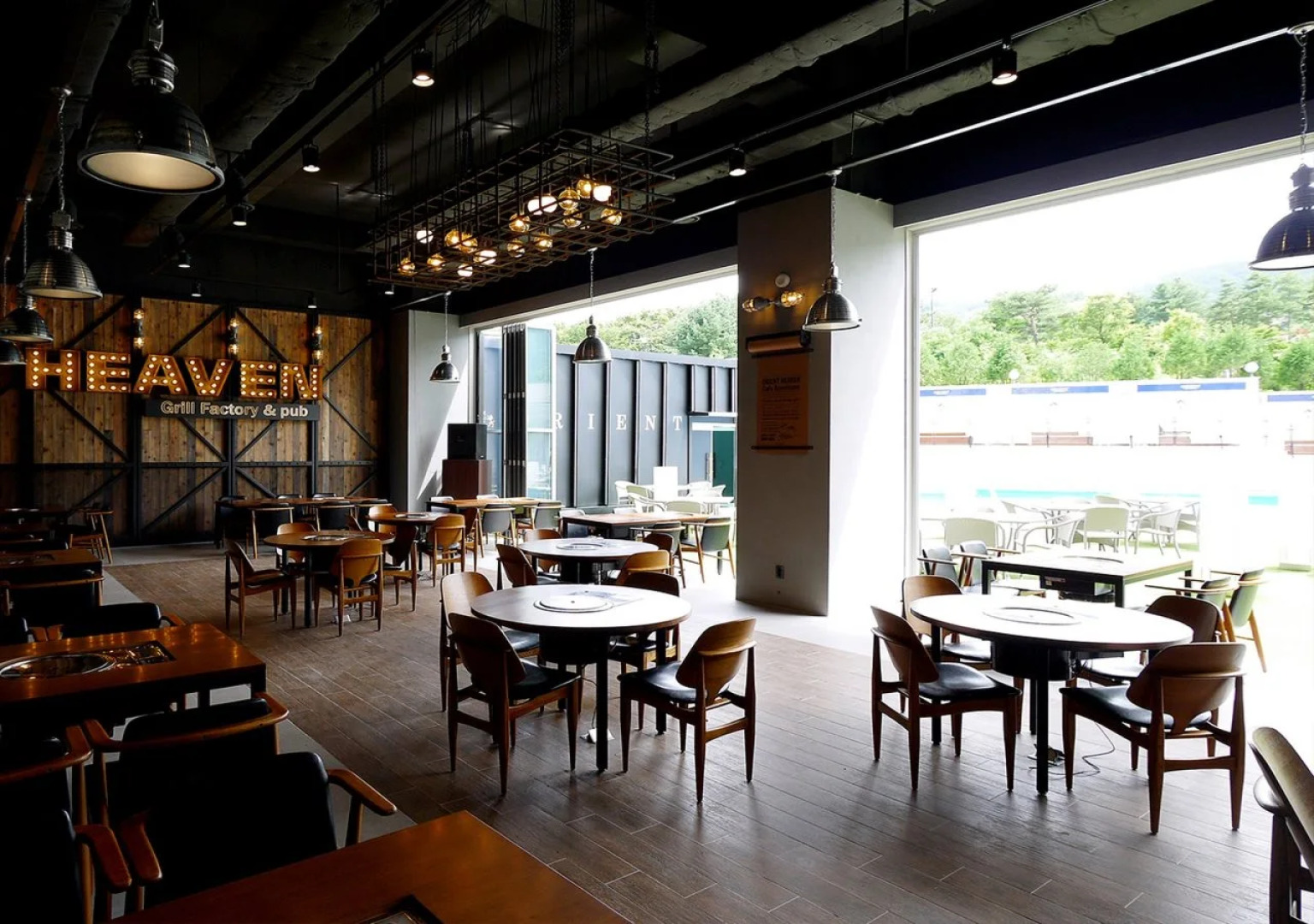 Orient Hotel & Resort