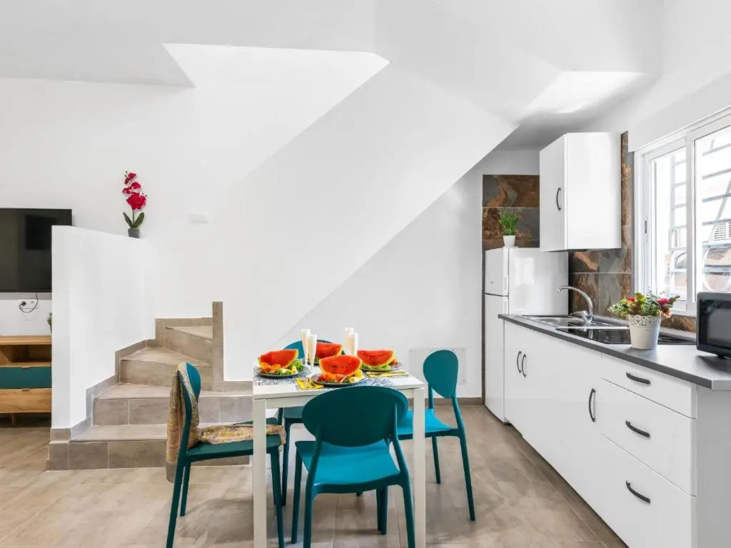 2 THE HOUSE of RISING SUN