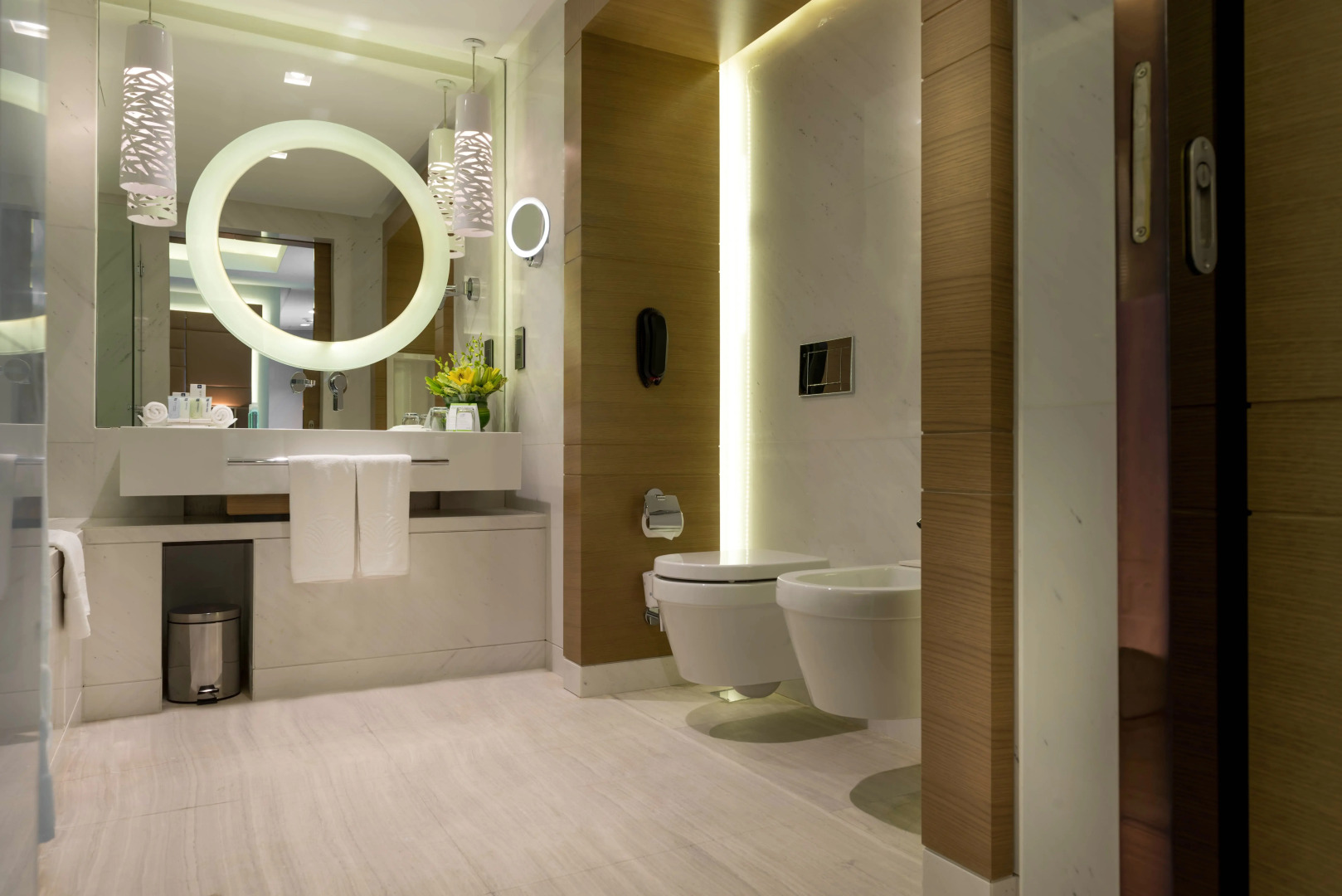 Отель Towers Rotana