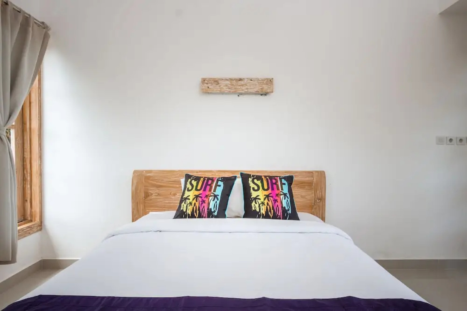 RedDoorz @ Kedungu Beach Surf