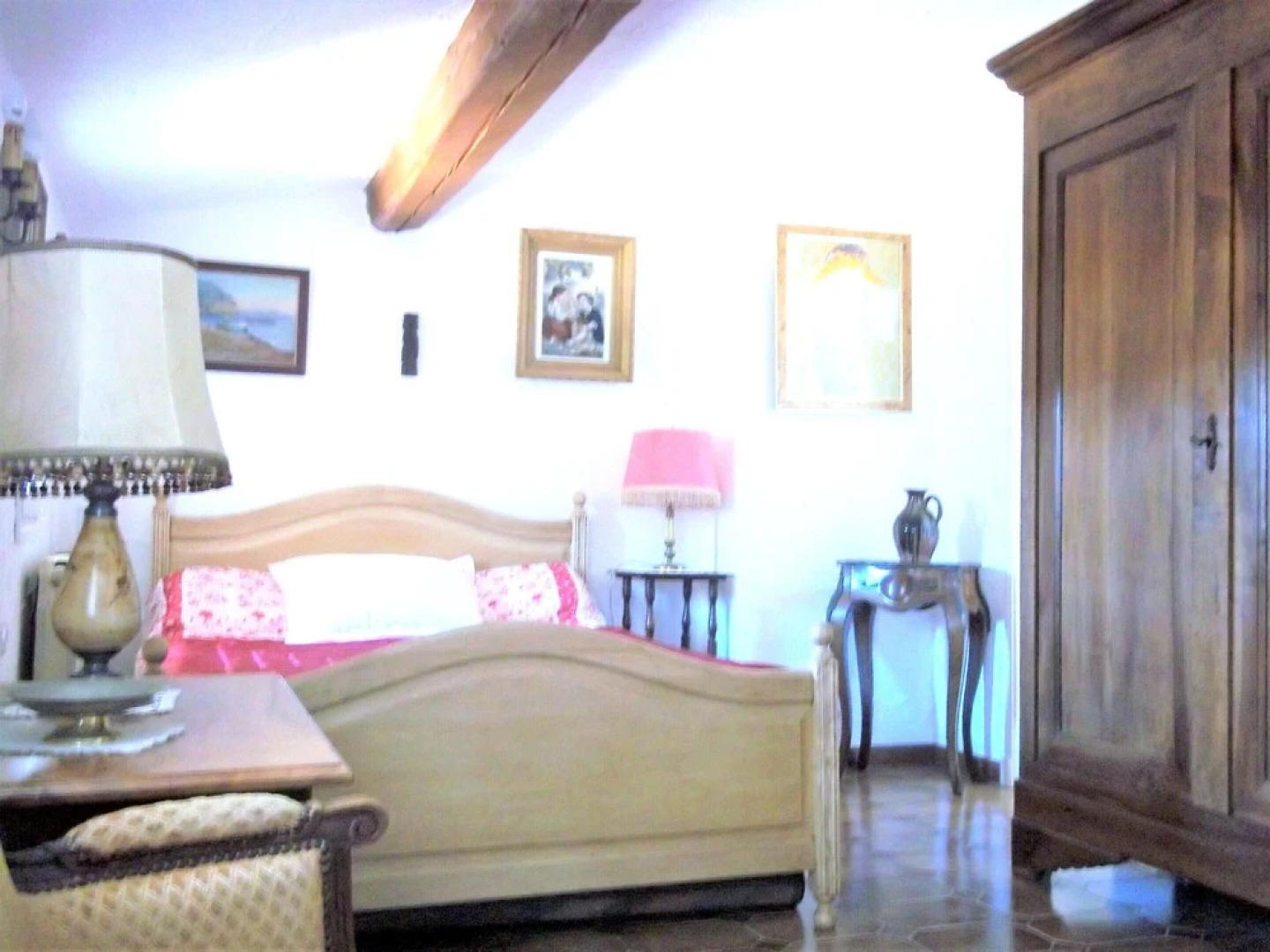 Apartment Route D'Opio