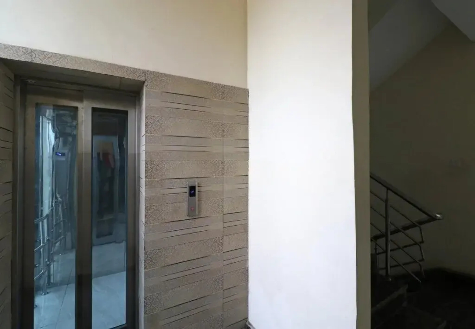 Hotel Heaven Heights By OYO Rooms