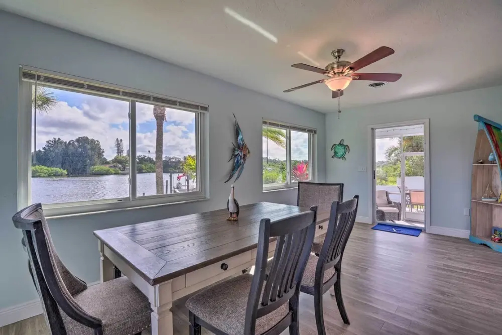 Waterfront Nokomis Escape w/ Dock, Kayaks & Bikes!