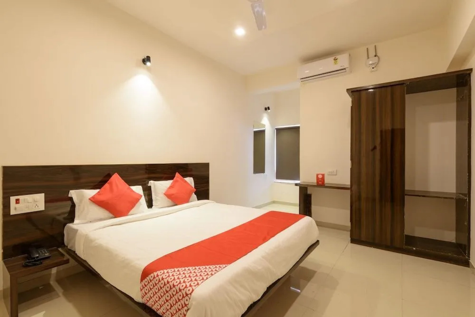 OYO 22964 Kundan Lawns