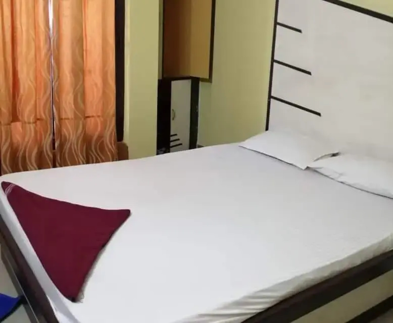 Larica Holiday Inn Tarapith