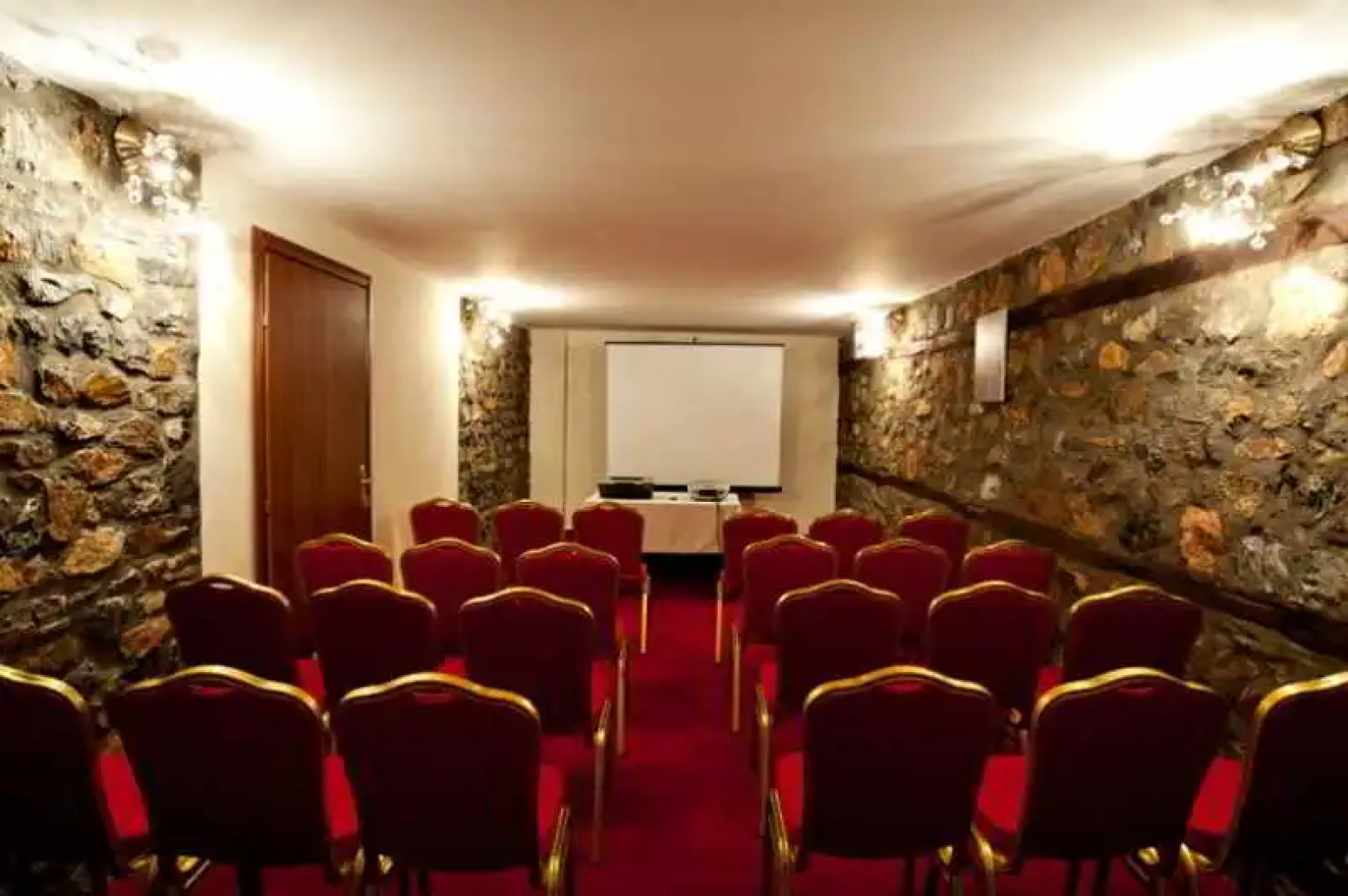 Lithos Hotel & Spa