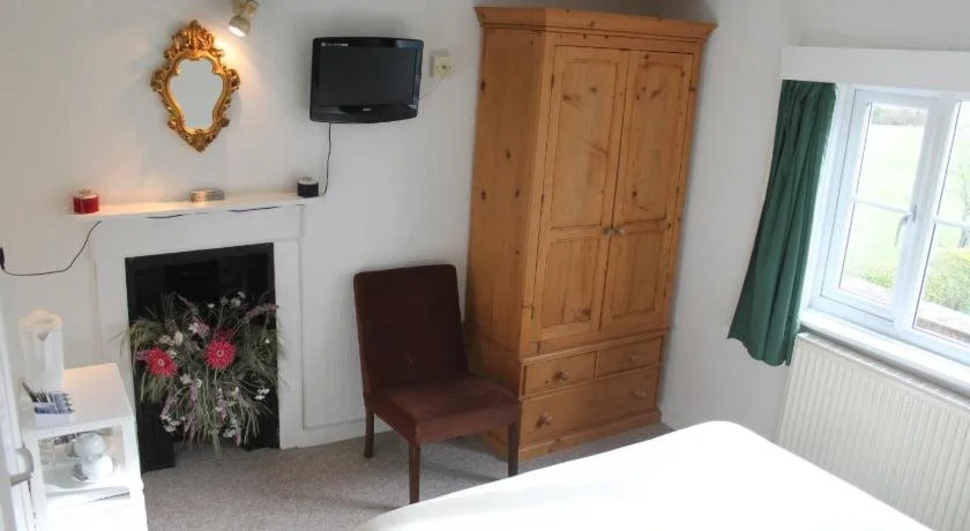 Ingon Bank Farm Bed And Breakfast