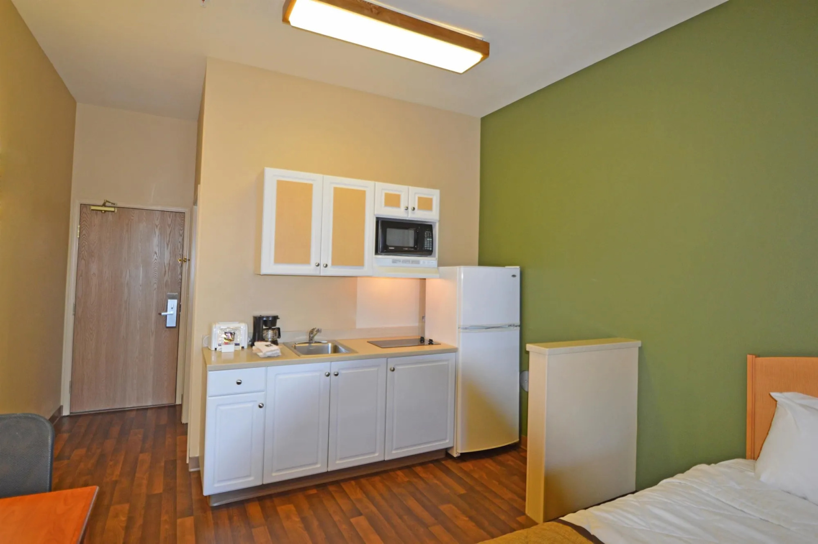 Aviator Suites Hotel by Aspen Hotels