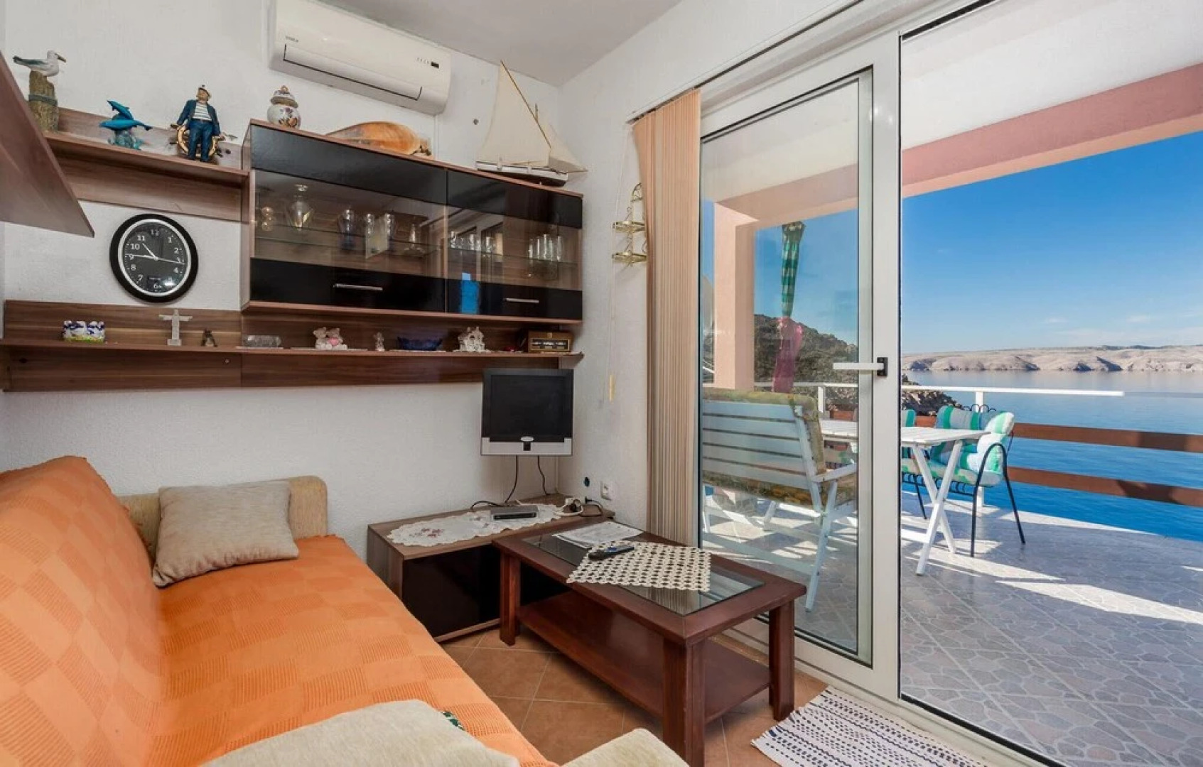 Nice Home in Jablanac With Wifi and 1 Bedrooms