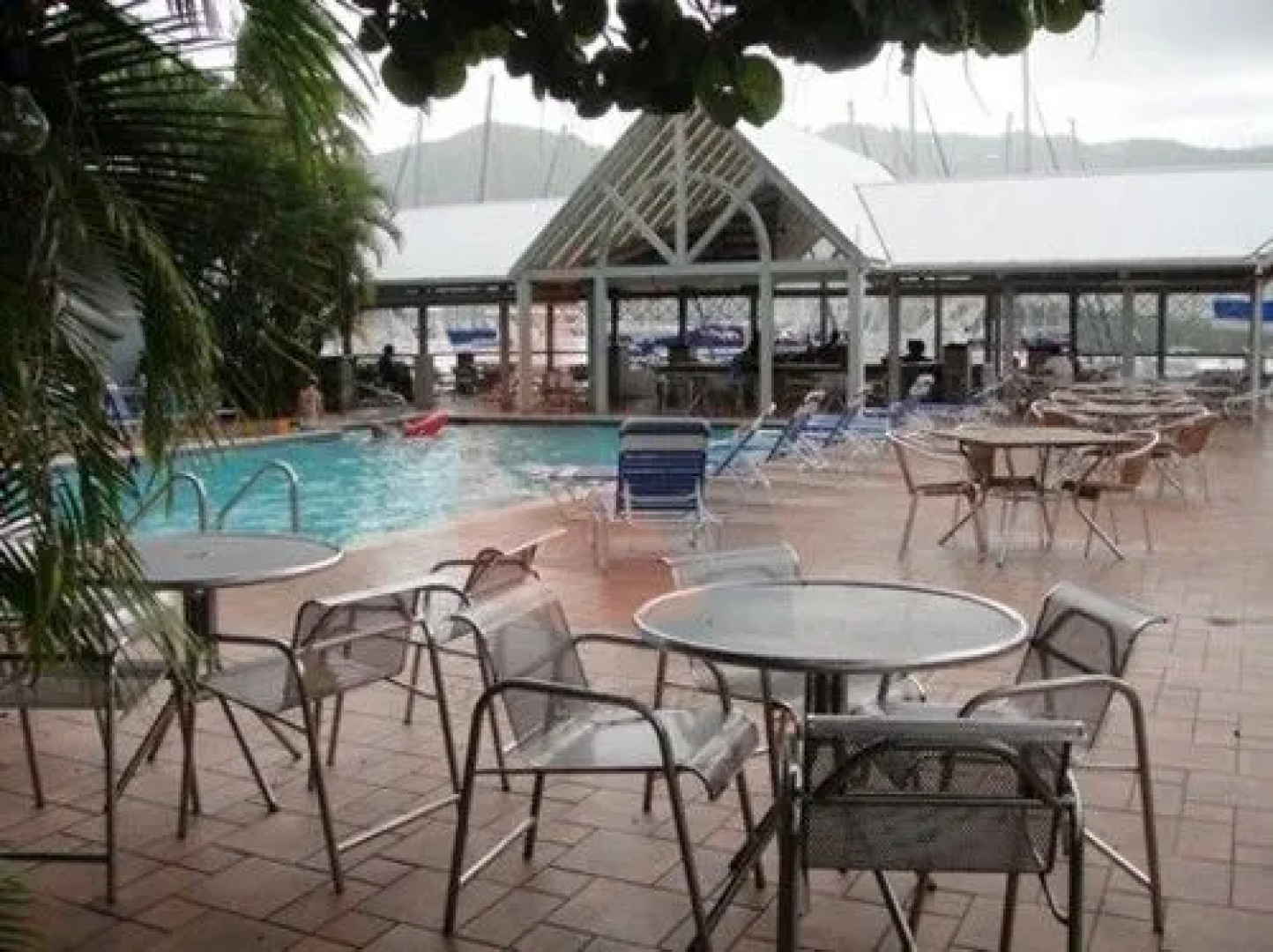 The Mariner Inn Hotel