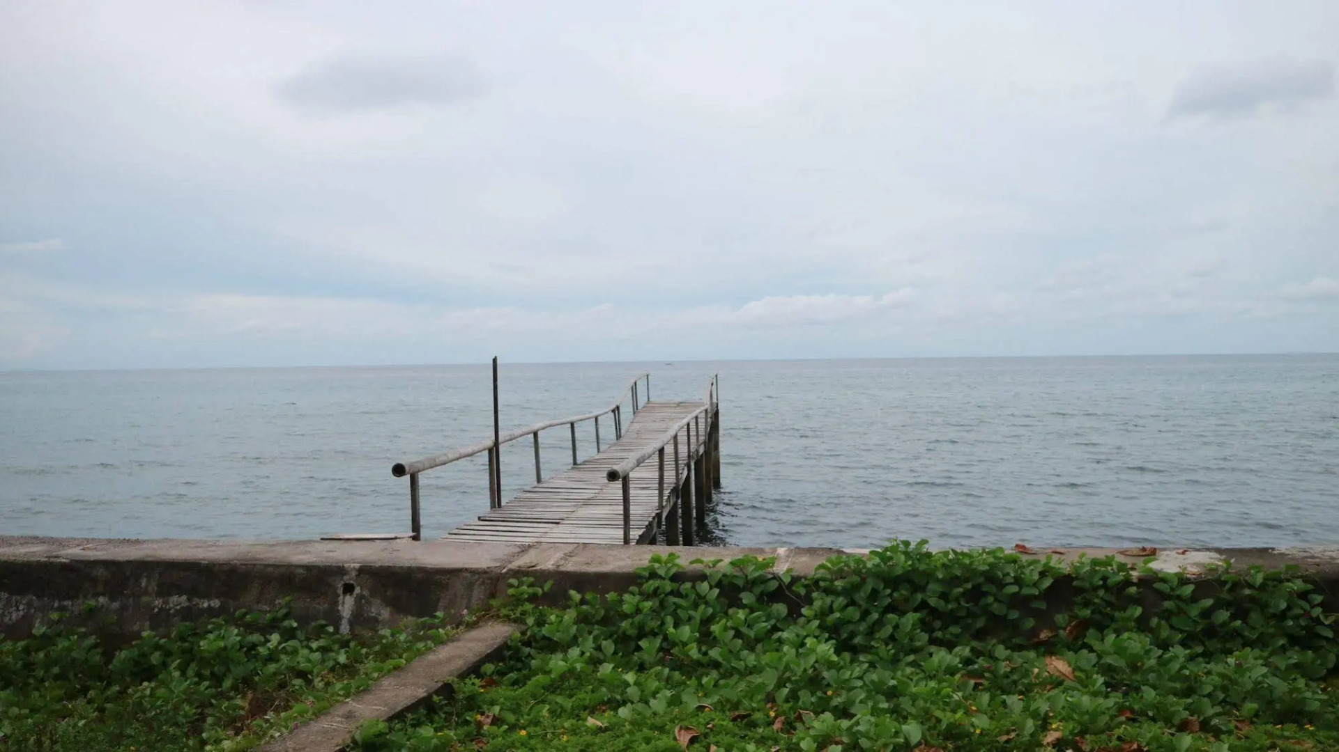 Cabua-an Beach Resort - Hostel