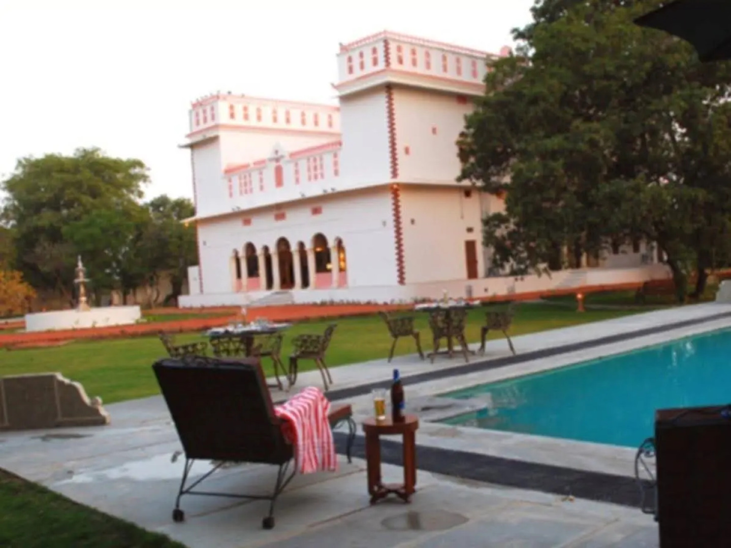 WH Bijayniwas Palace