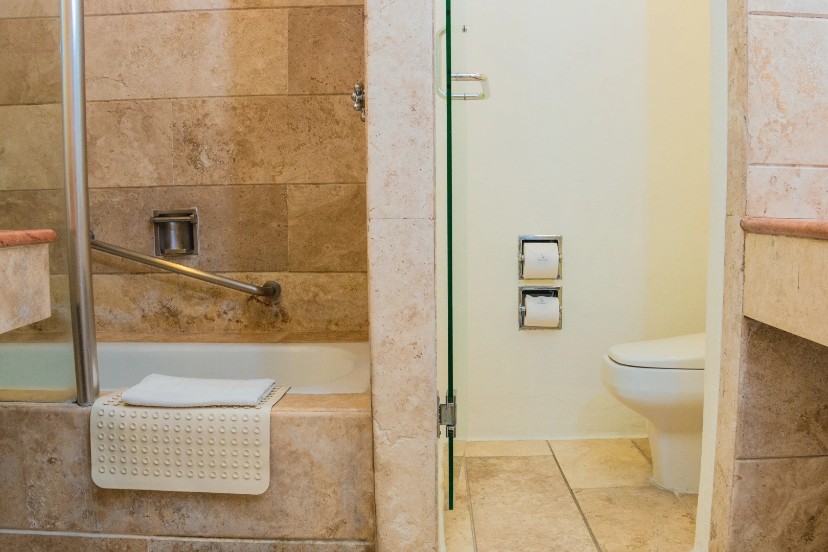 Camino Real Zaashila Huatulco