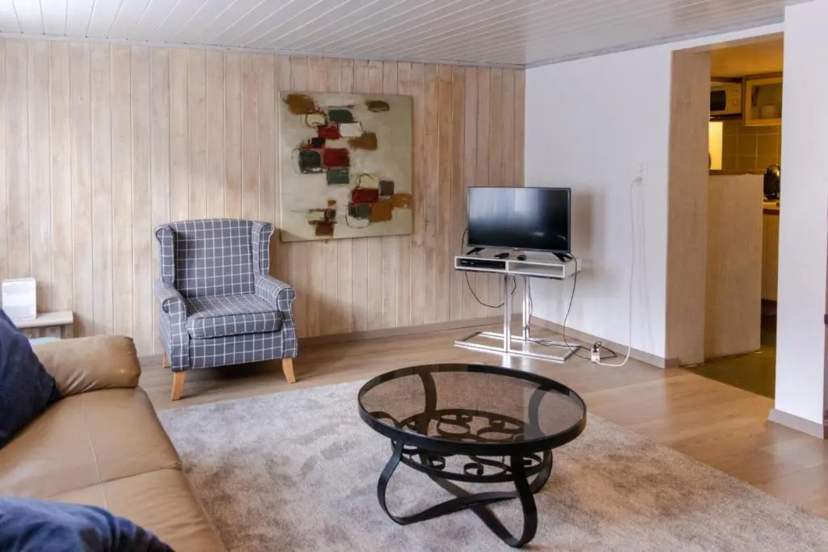 Lakeview Family Apartment