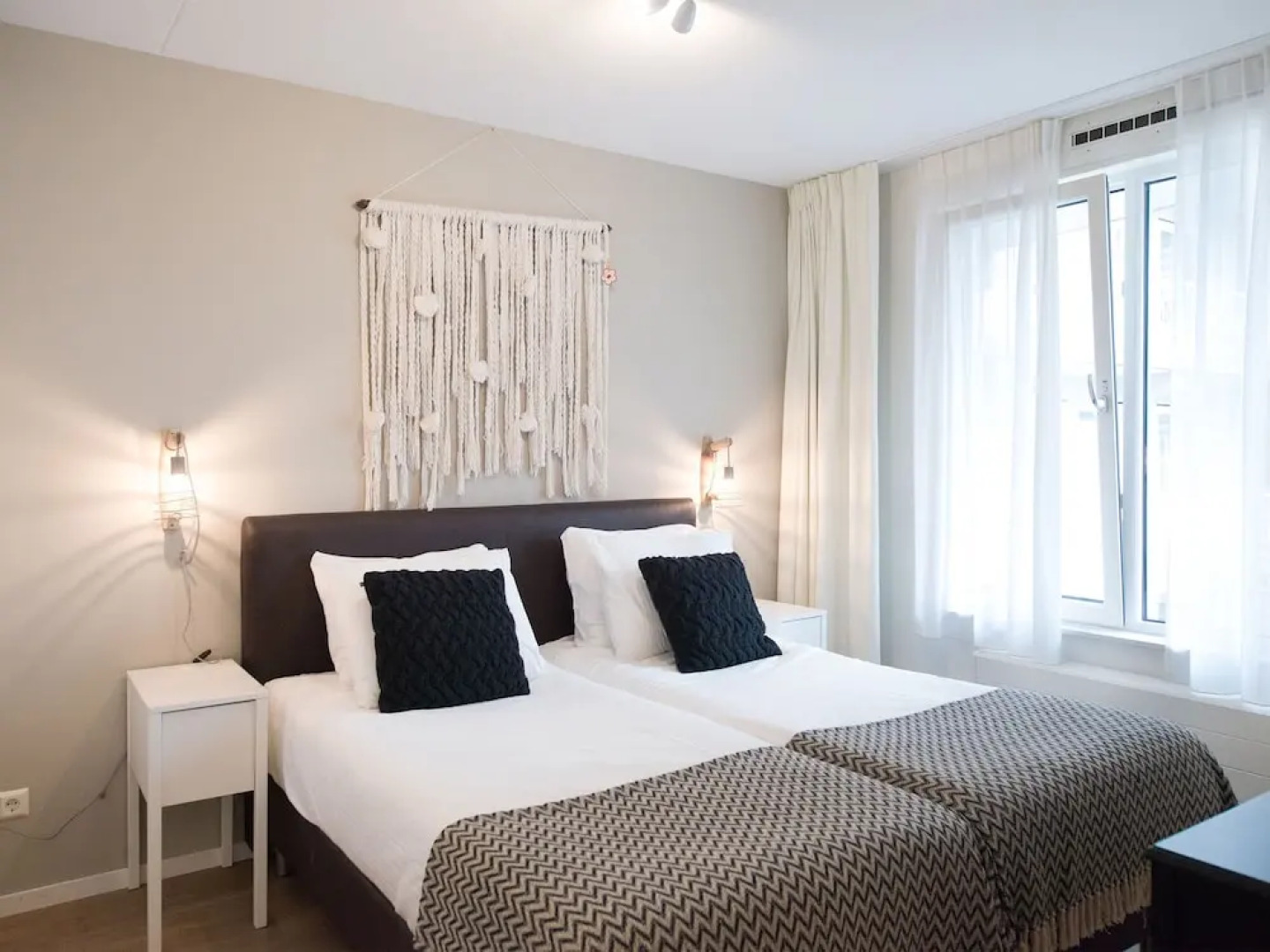 Lovely Apartment in Scheveningen With TV