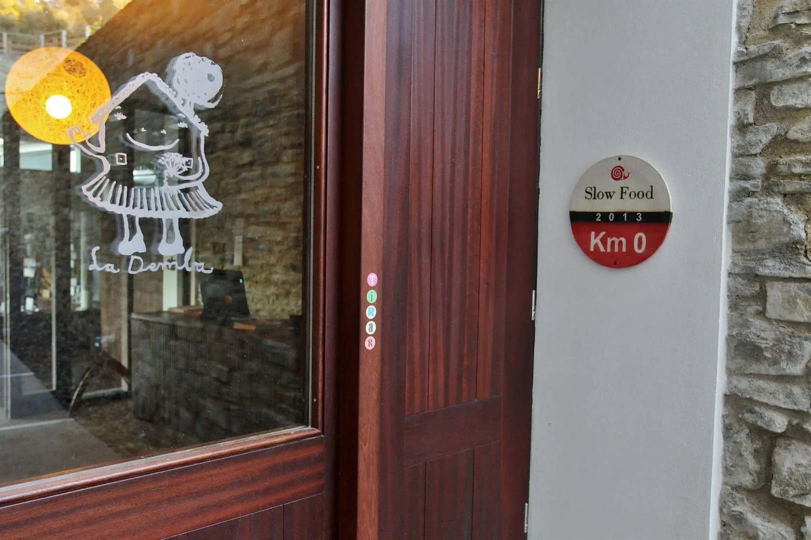 La Demba Art-Hotel & Restaurant