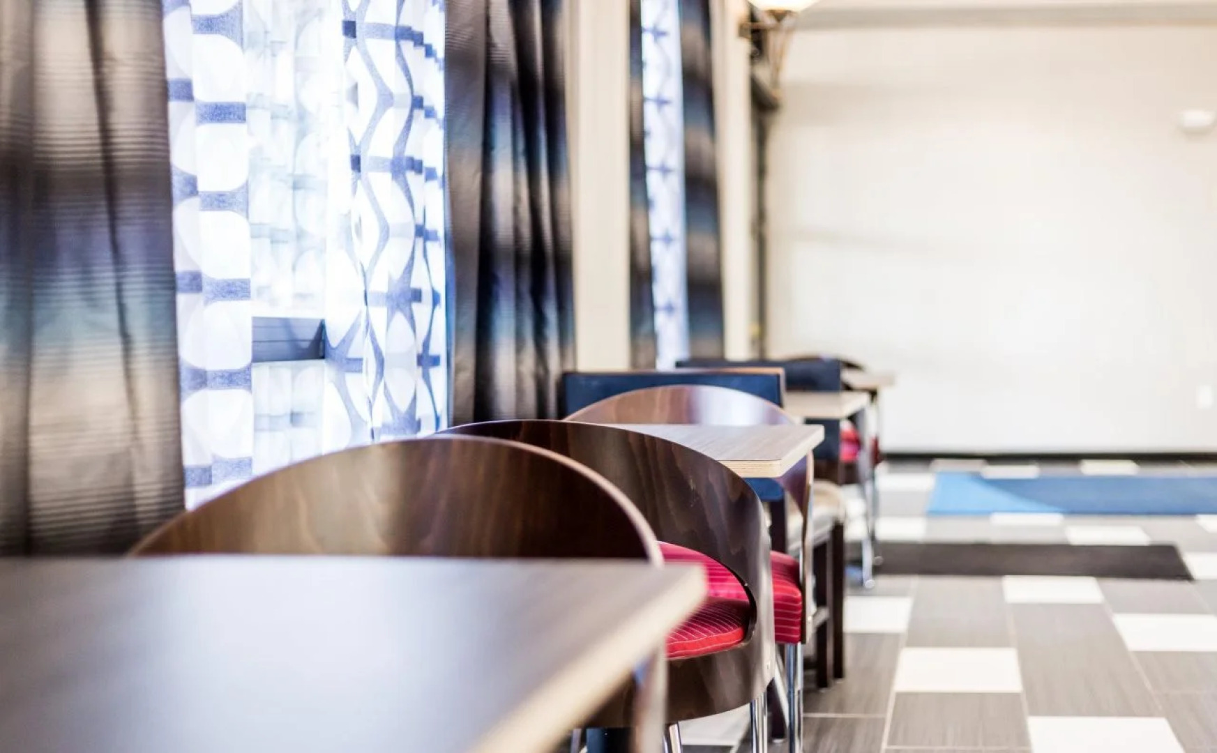 Atwell Suites Austin Airport by IHG