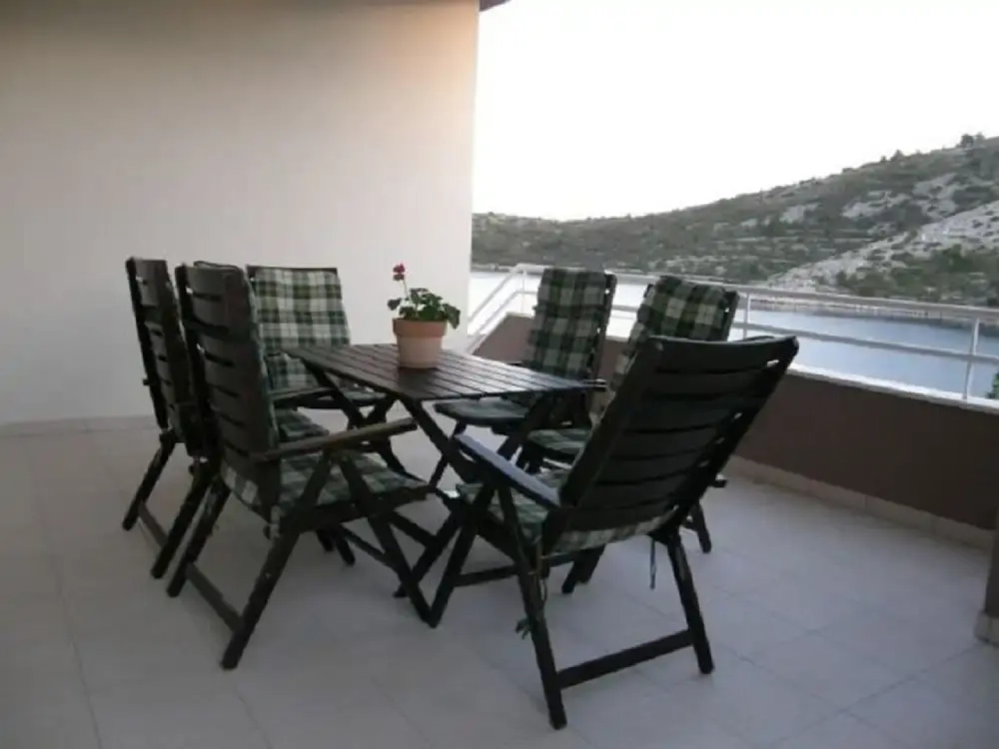 Ljubi - 20 m From Beach - A1