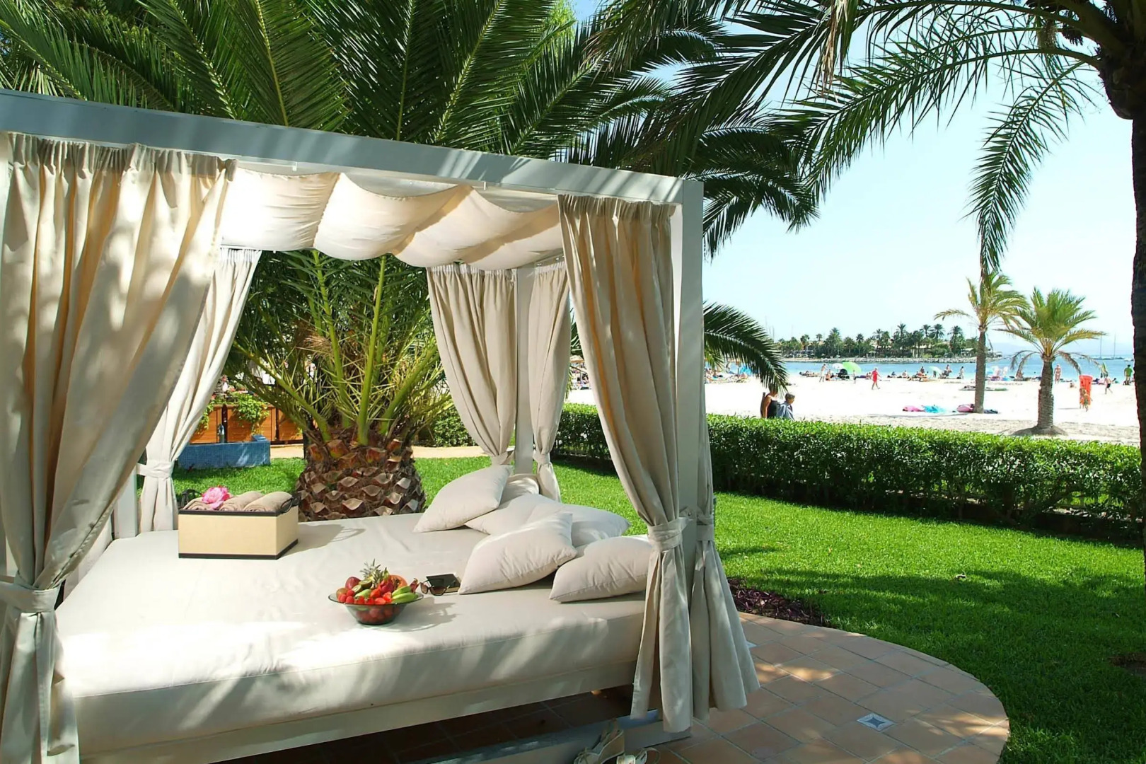 Viva Golf Adults Only 18+