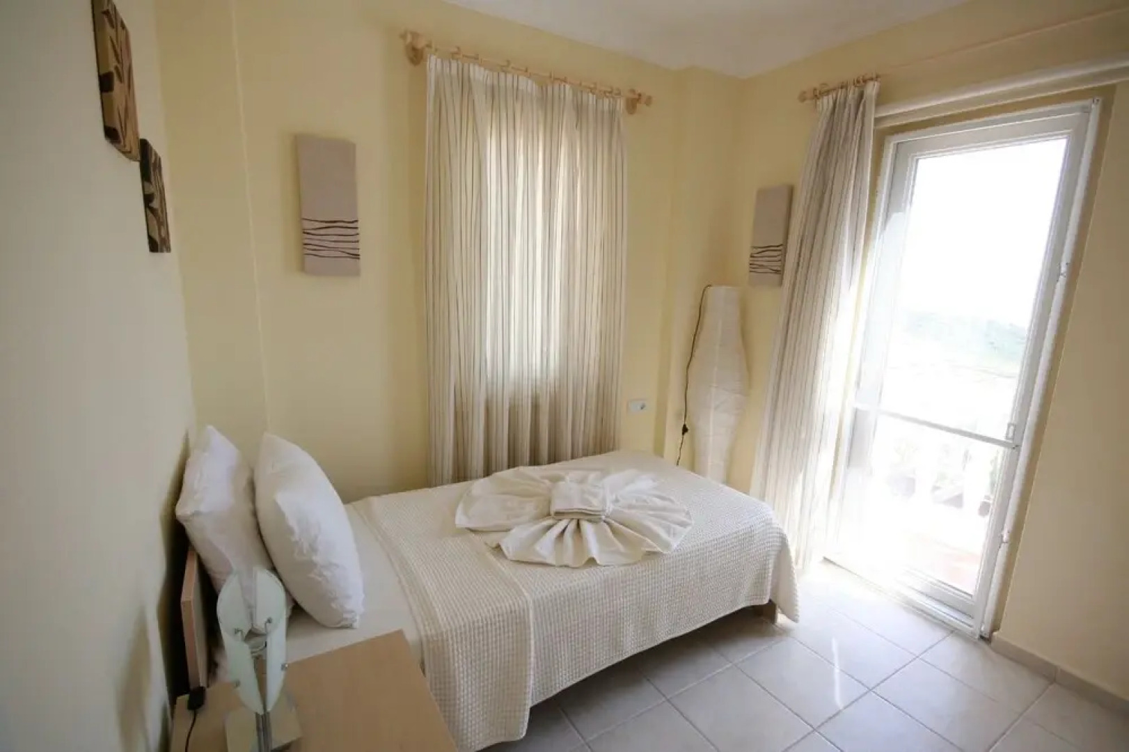 Important Group Turqouise Villa Katrina