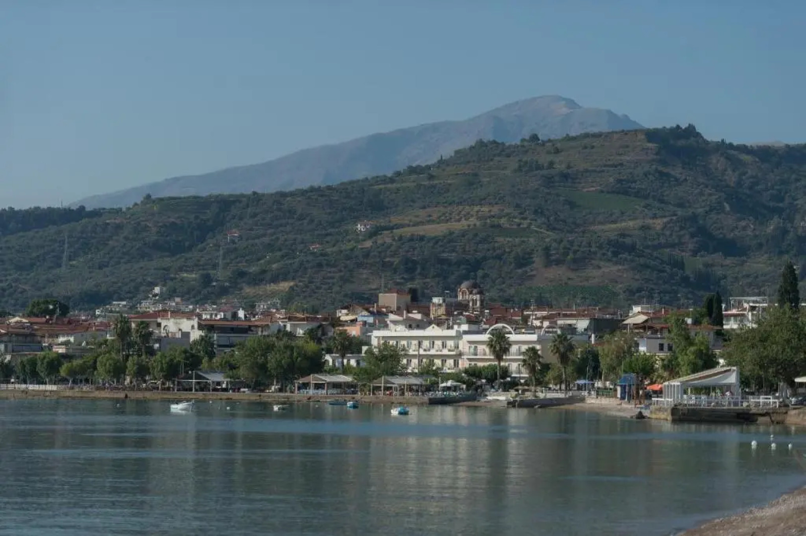 Nikolatos Apartments