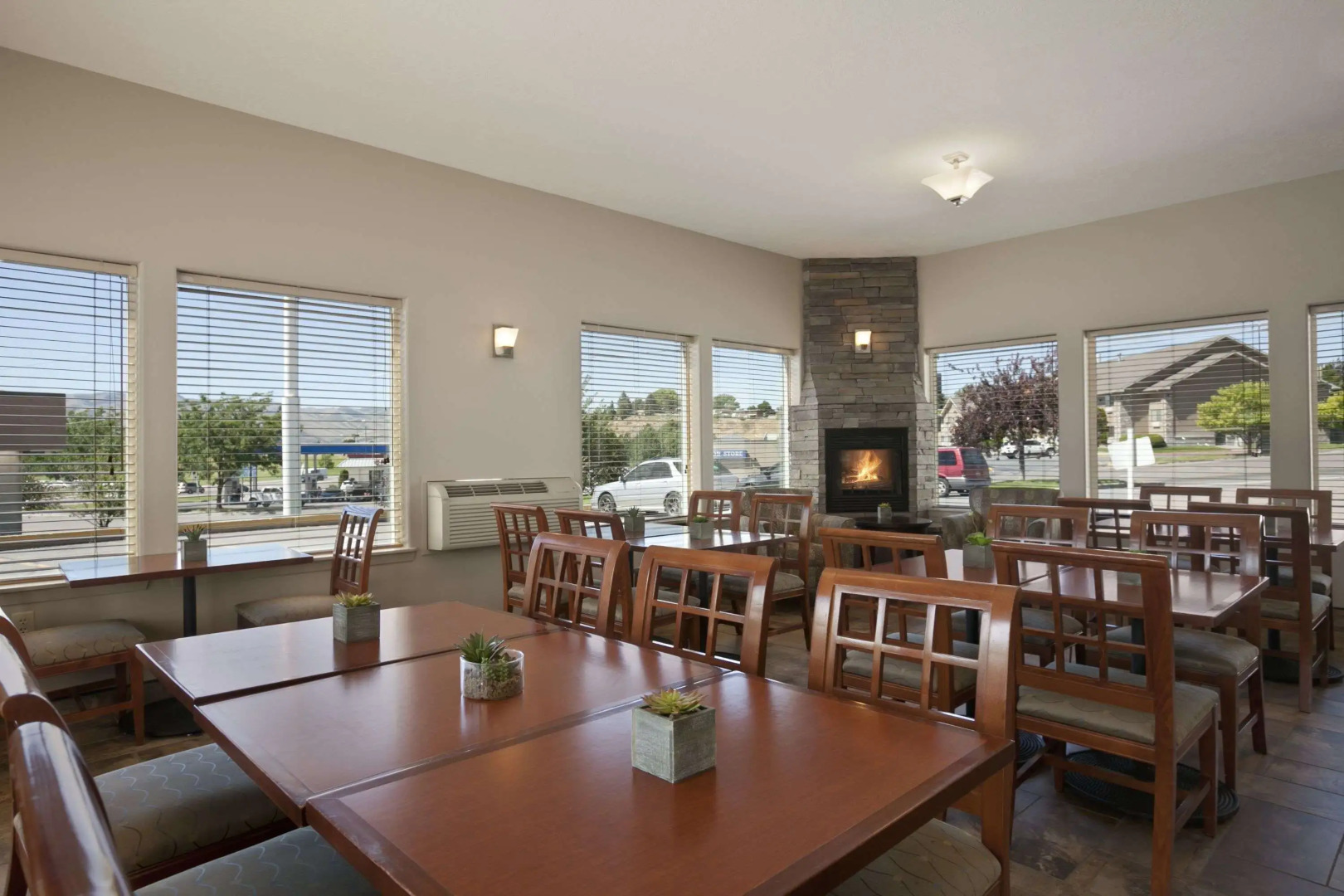 Super 8 by Wyndham Pocatello