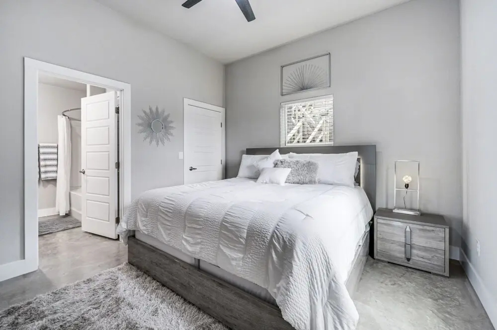 Canyon Lake Home W/ Private Deck: 5 Mi To Marina!