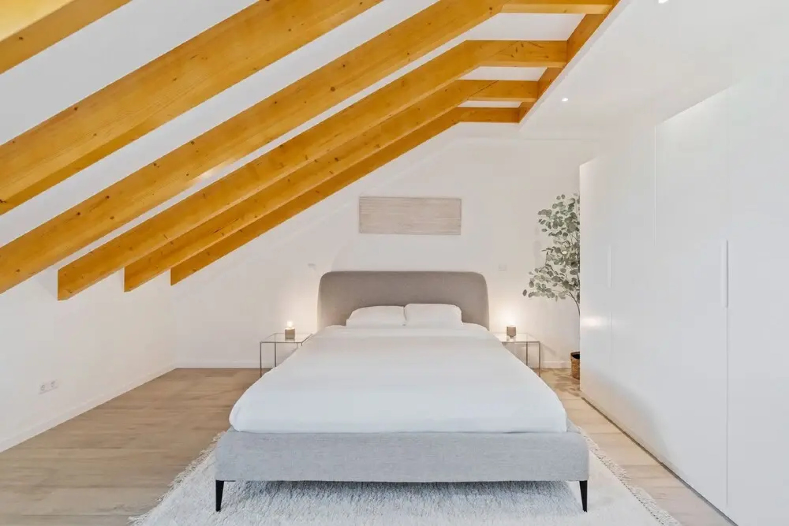 Stylish 2BR Getaway in Bivange Roeser