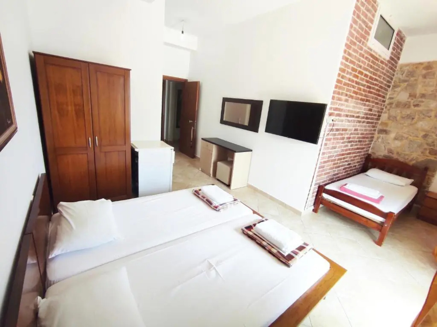 Apartments Himara Premium