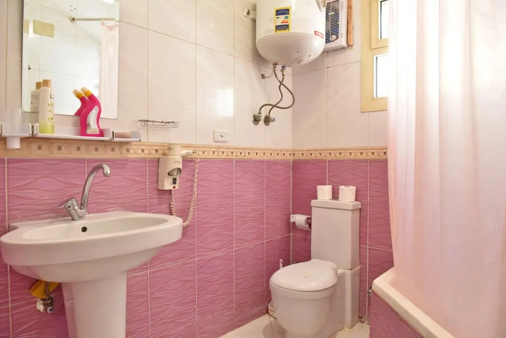 Garden Apartments near Mall of Arabia