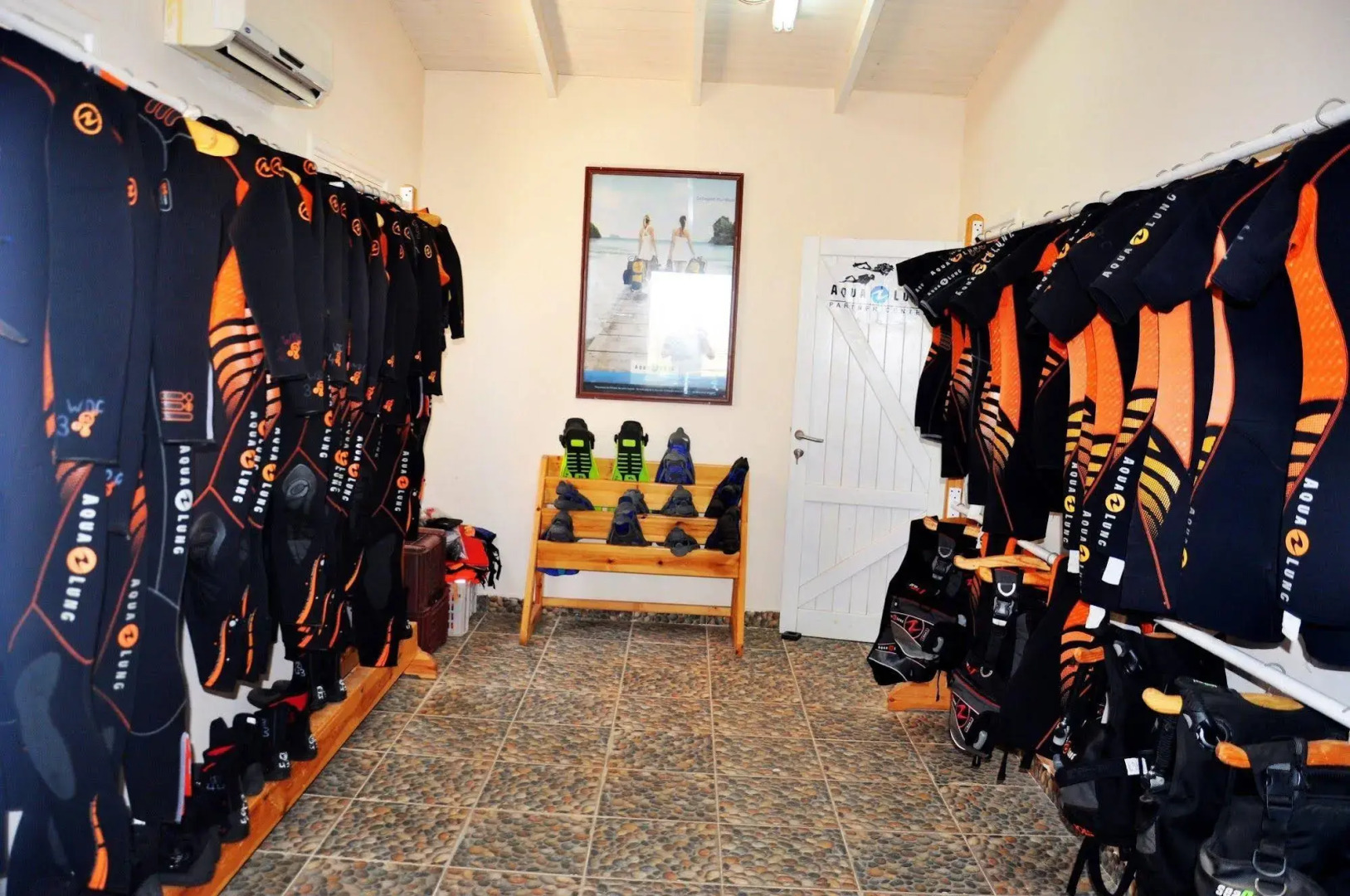 Rohanou Beach Resort