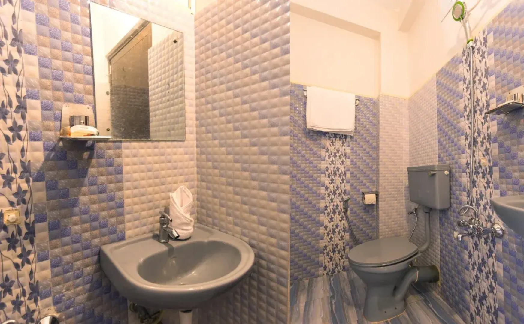 Cochin Airport Hotel By OYO Rooms