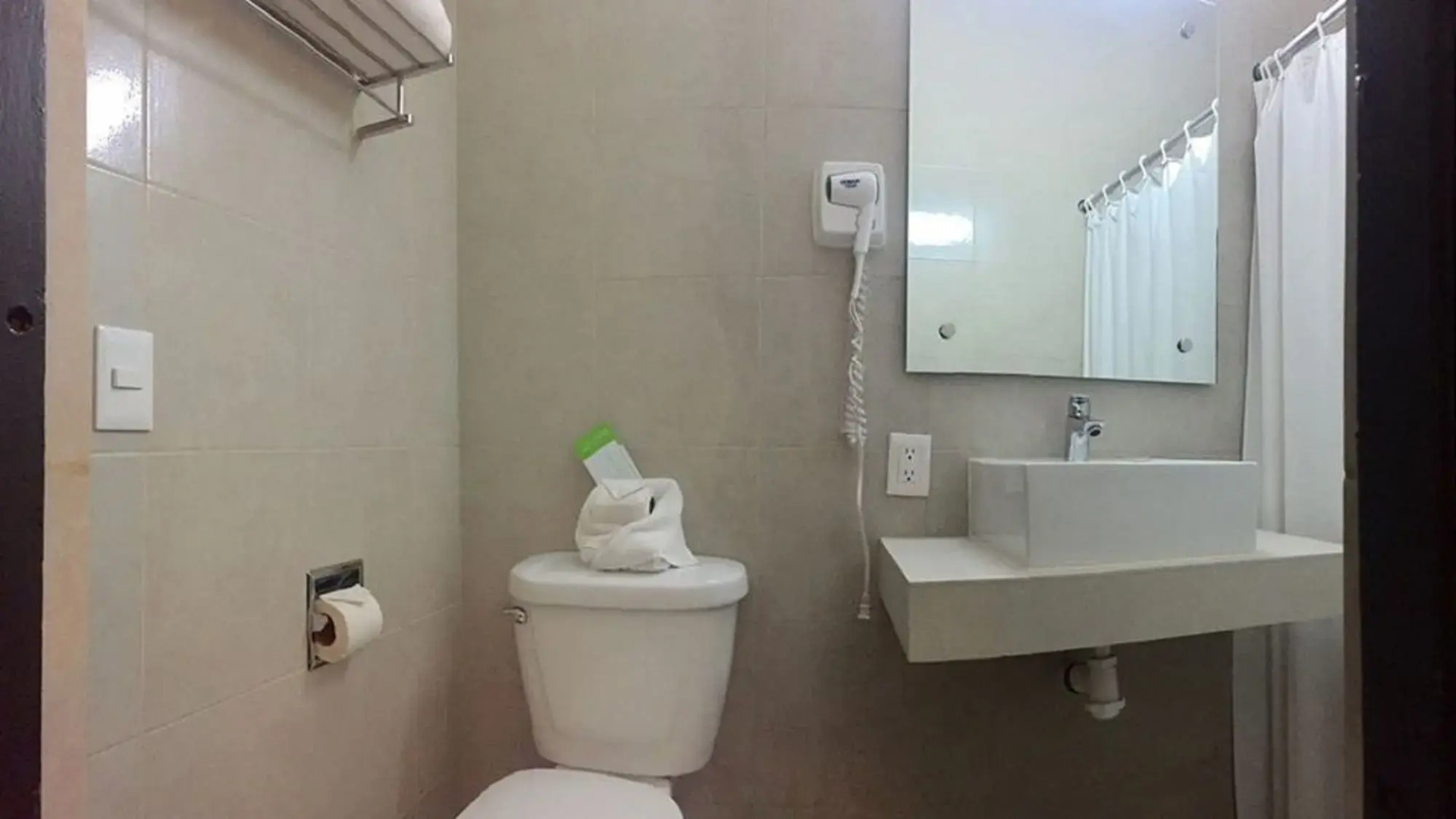 Hotel La Siesta Malecón