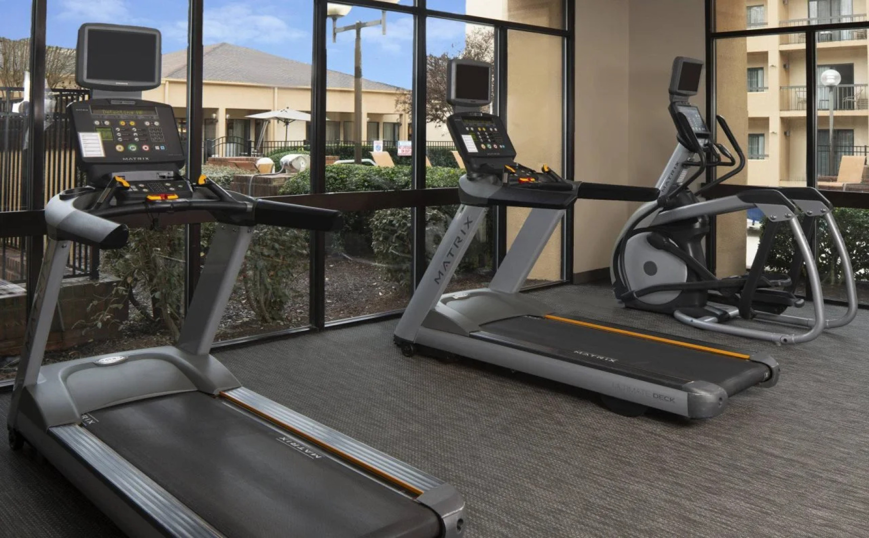 Courtyard by Marriott Nashville Airport