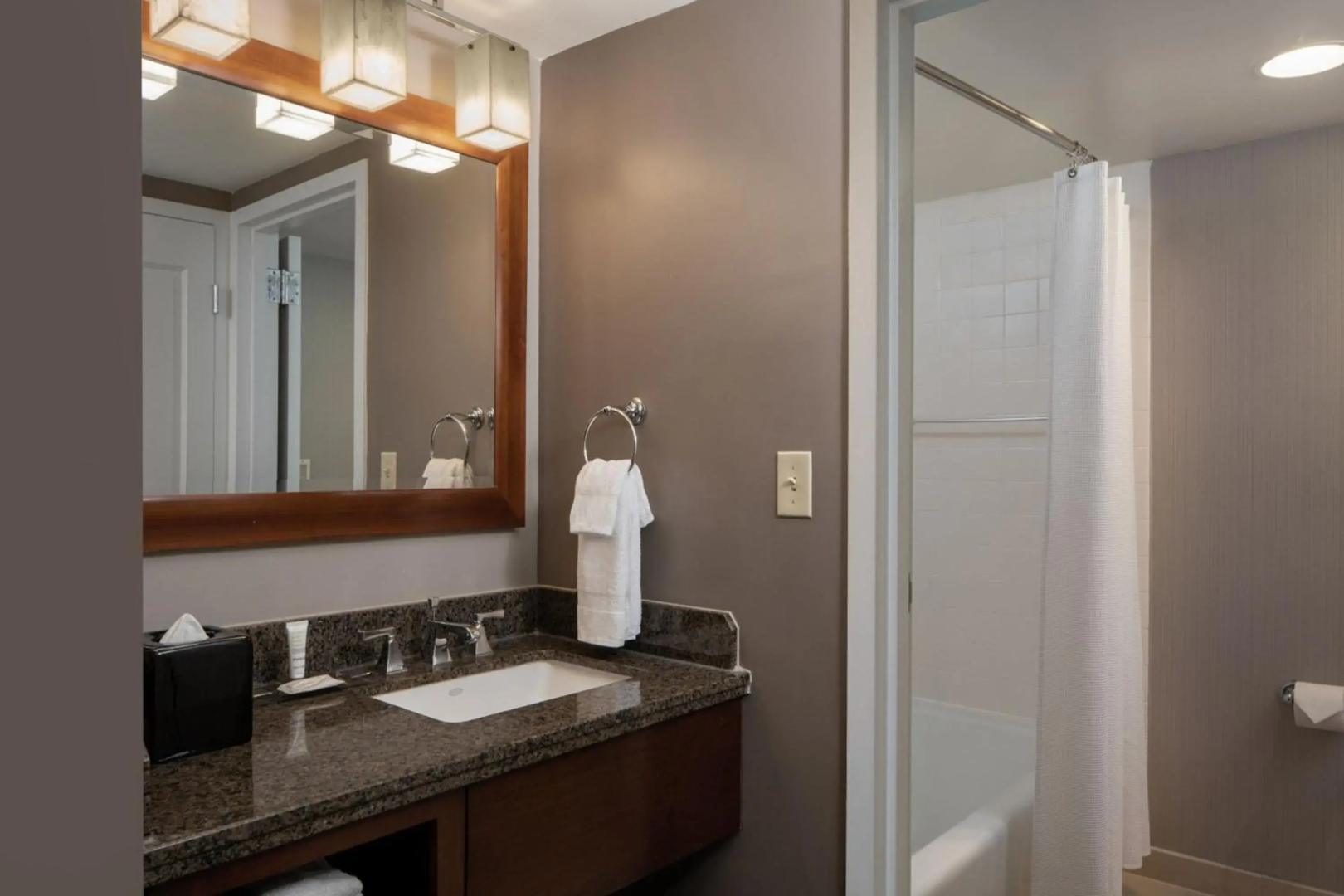 Falls Church Marriott Fairview Park