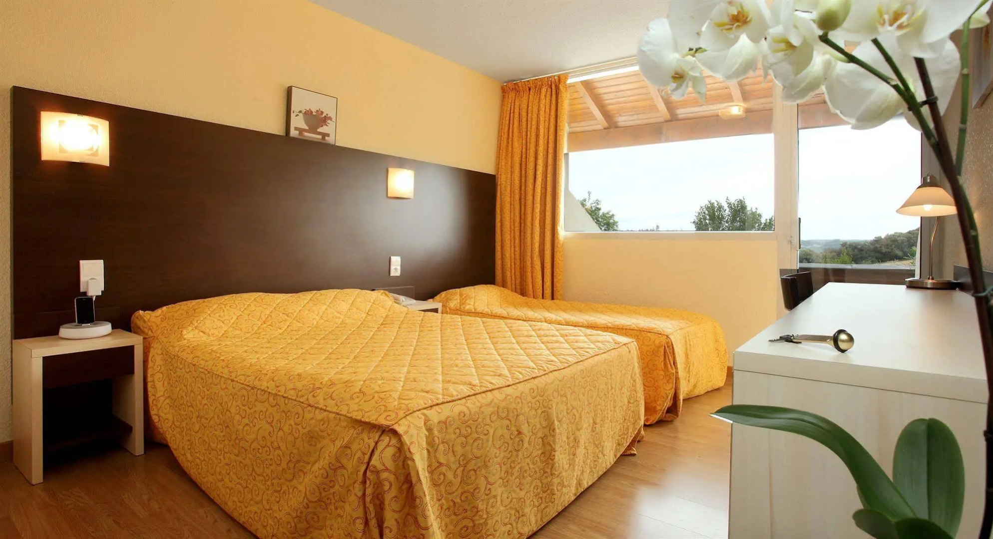 Hôtel Le Clos Roussillon