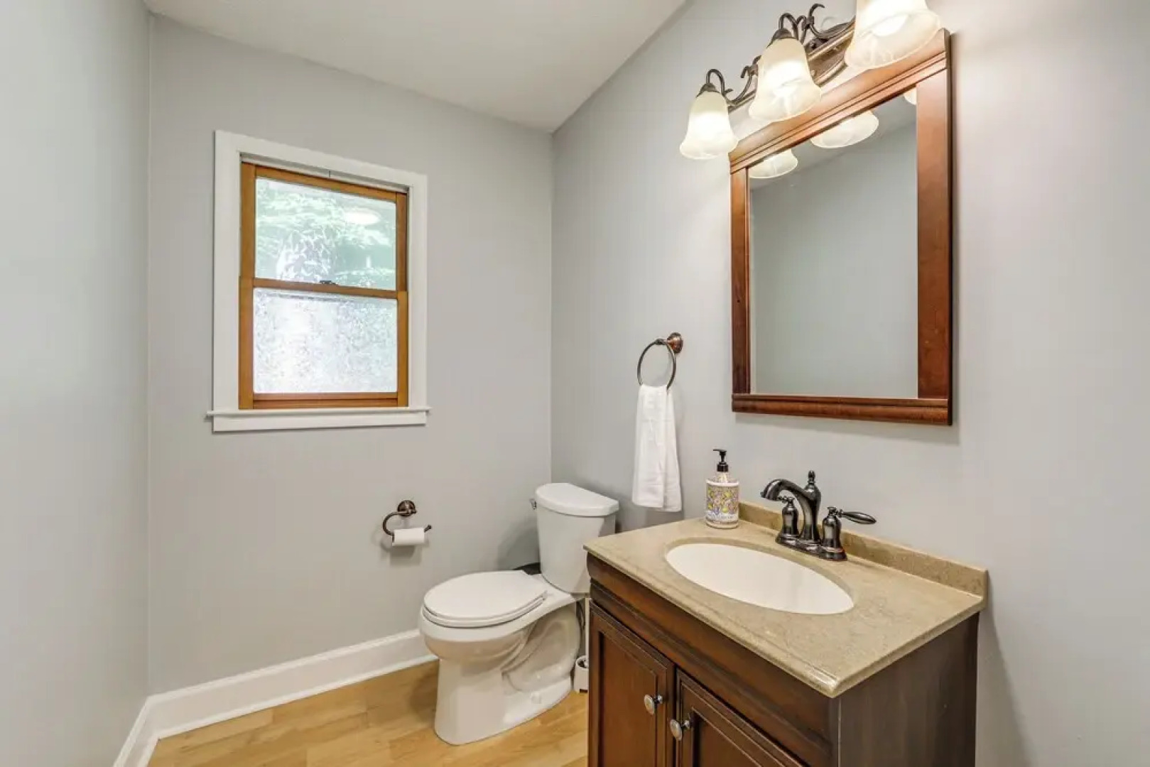 Maggie Valley Cottage w/ Hot Tub & Creek View!