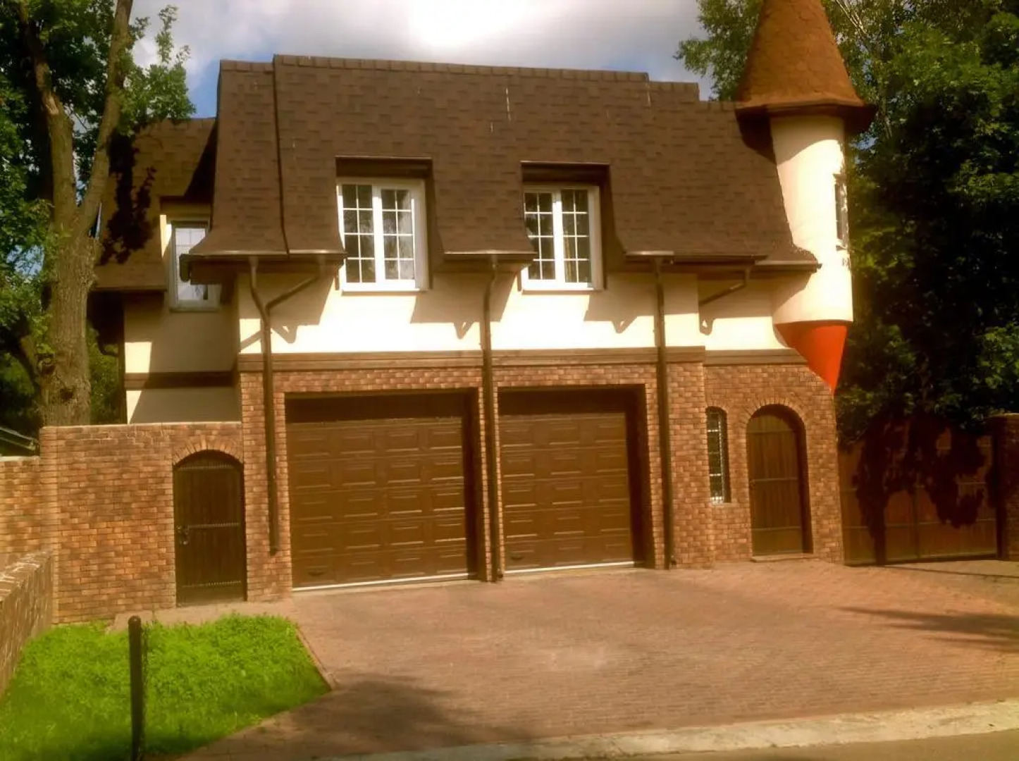 Отель Андол