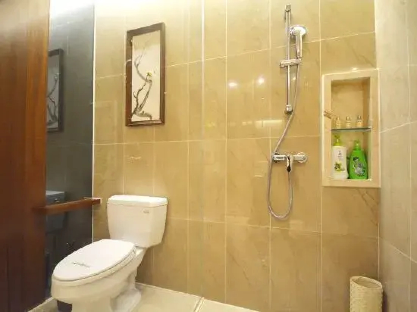 Changshen Yijiaren Hotel