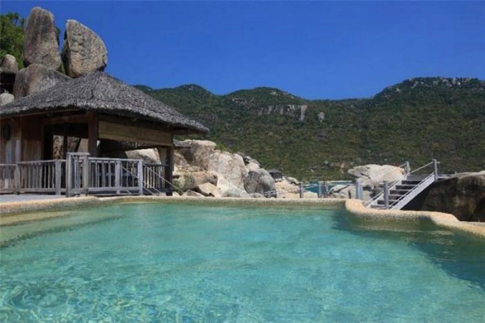 Six Senses Ninh Van Bay