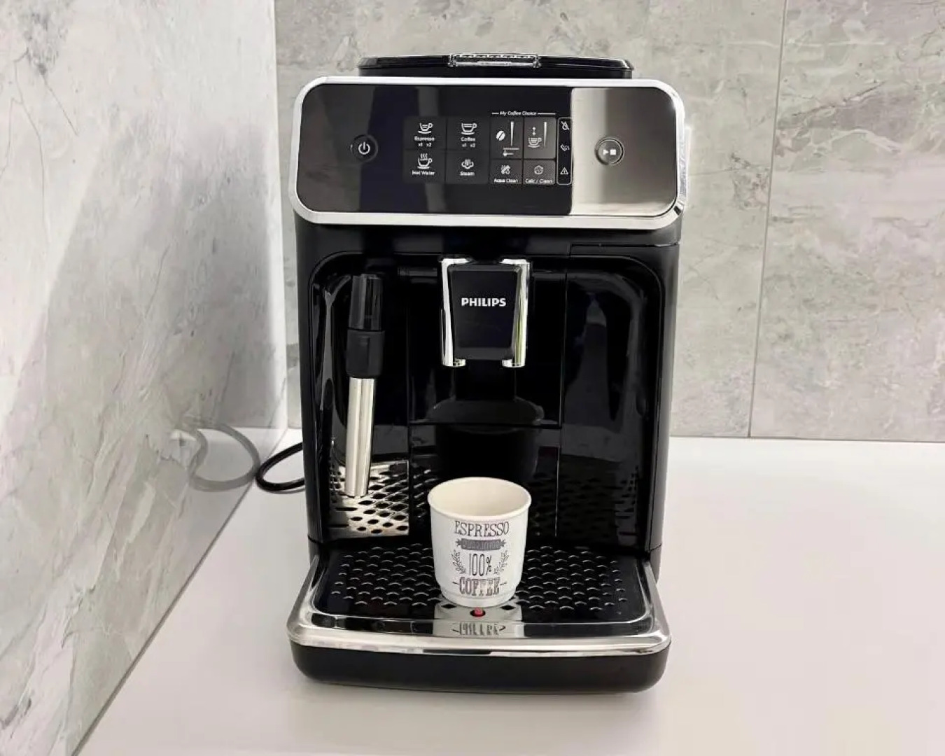 White House Kokas Luxury Apartments