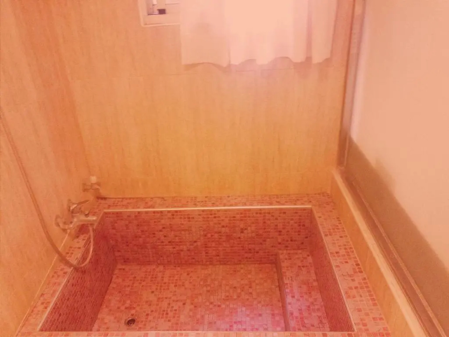 Jade Spring Hot Spring Hotel