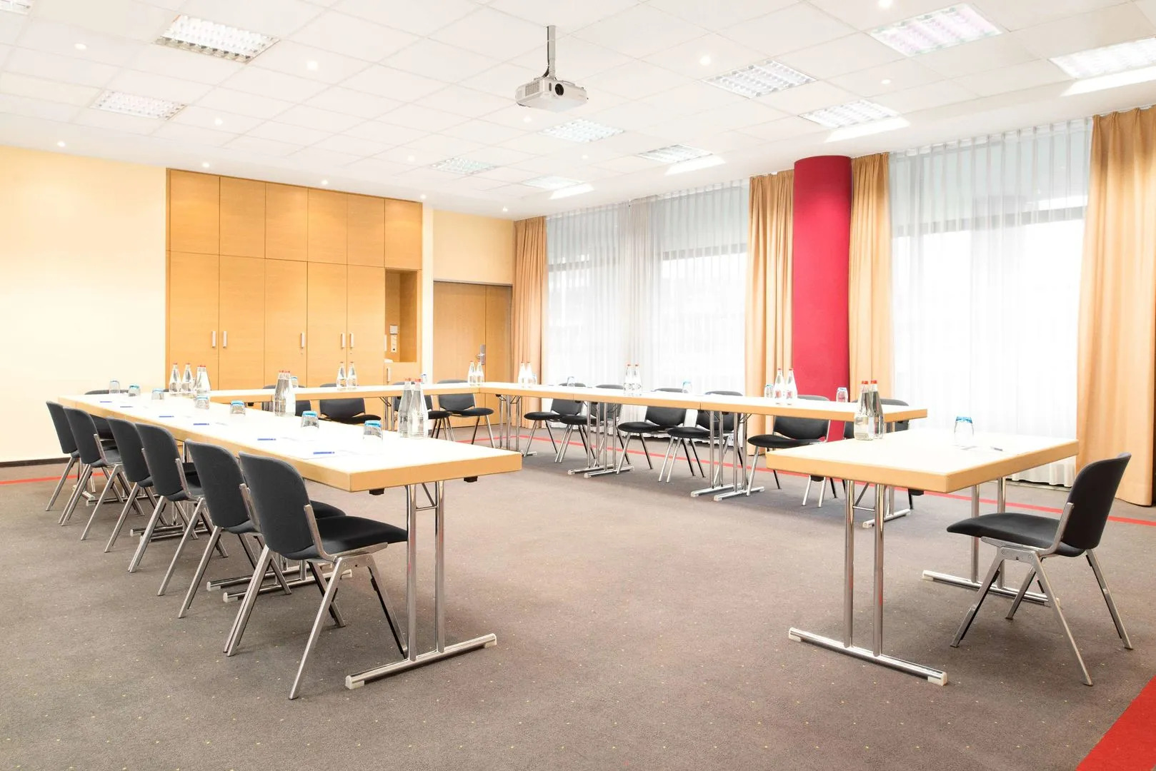 DORMERO Hotel Zürich Airport